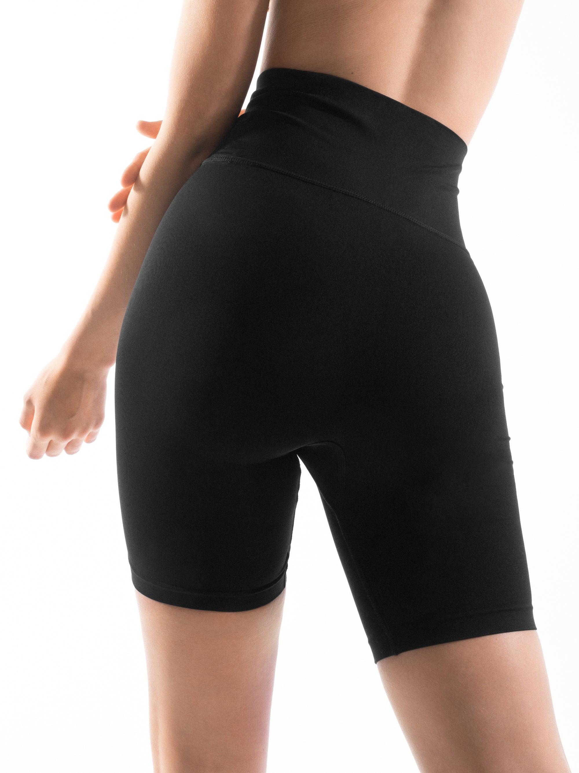 Petra Short - Fogal